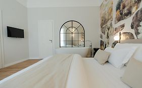 Xenia Apartments & Suite